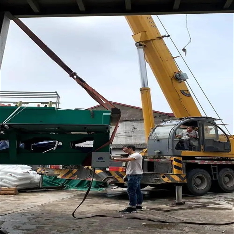 华蓥大吨位吊车租赁应急保障方案|化解突发吊装需求难题