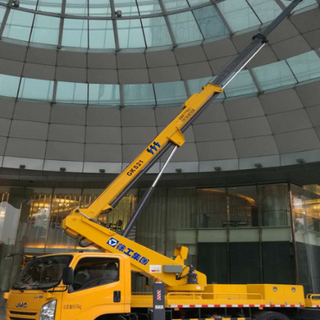 华蓥附近高空作业车租赁｜安全设备租赁｜高空安装|工程定制化方案｜亿立达设备租赁